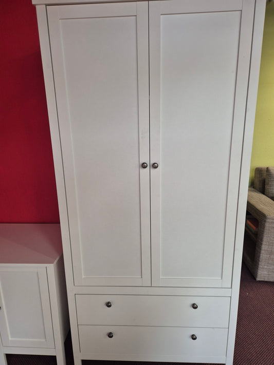 Kinderzimmer Kleiderschrank
